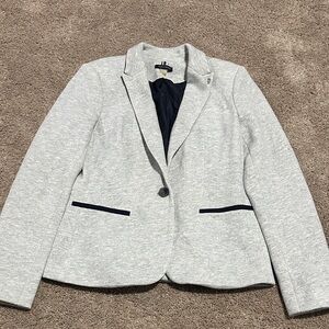 Tommy Hilfiger Light Gray Blazer with Navy Accents